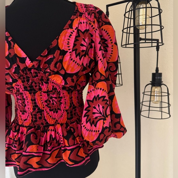 House of Harlow 1960 Nicole Ritchie Floral Balloon Sleeve Smocked Top Size Small - Picture 2 of 6